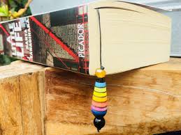 Unique Bookmark Thongs Booklover Gifts Original And Practical Bookmark Teacher Appreciation Gift Book Club Gift Xmas Stocking Stuffer With Images Book Lovers Gifts Teacher Appreciation Gifts Bookclub Gifts