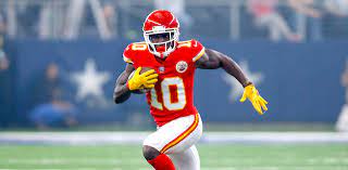 Half Ppr Fantasy Football Draft Rankings Top 450 Rotoballer