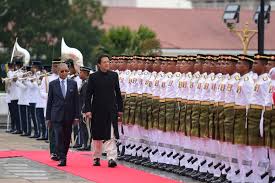 Perdana menteri dijangka mengumumkan senarai jemaah menteri pada jam 5 petang hari ini di pejabatnya di putrajaya. Kunjungan Rasmi Perdana Menteri Pakistan Imran Khan Dan Delegasi Pakistan Ke Malaysia Di Pejabat Perdana Menteri Putrajaya Pada 21 November 2018