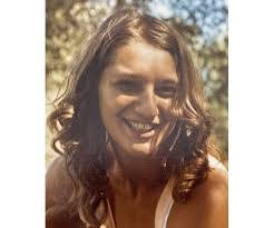 Jeri Wynn's Instagram, Twitter & Facebook