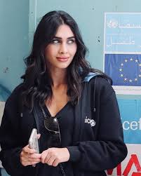 وكان الهضبة عمرو دياب، قد تصدر التريند خلال الساعات الماضية بعد انتشار صوره مع المذيعة إنجى كيوان، وهو ما أثار تساؤلات جمهوره حول أسباب هذه الصور، حيث توقع البعض من جمهور عمرو. Ø¨Ø¹Ø¯ ØªØ£Ù„Ù‚Ù‡Ø§ Ø¹Ù„Ù‰ Ø§Ù„Ø³Ø¬Ø§Ø¯Ø© Ø§Ù„Ø­Ù…Ø±Ø§Ø¡ Ø£Ø¬Ù…Ù„ ØµÙˆØ± Ø¥Ù†Ø¬Ù‰ ÙƒÙŠÙˆØ§Ù† Ù…Ø¨ØªØ¯Ø§