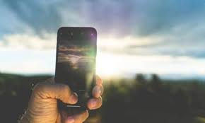 Este adevărat, un apple iphone 11 pro sau un samsung galaxy s20 pro pot face poze ceva mai bune în anumite circumstante, dar în opinia noastră acestea nu justifică diferenta semnificativă. Cele Mai Bune Camere Foto Pe Telefoane In 2021 Pc Trend