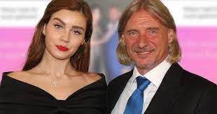 They were a couple for five years, licking the red carpet and publicly expressing their love. Nathalie Volk She Reveals Her Reason For Separating From Frank Otto De24 News English