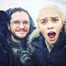 Capítulo a capítulo, graham nos dirige en una jornada de fe. Cuidado Spoilers Ultimo Capitulo De Game Of Thrones Revelo La Verdadera Relacion Entre Jon Snow Y Daenerys Targaryen Rock Pop