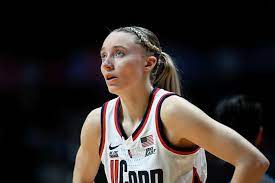 UConn women's basketball leads Villanova in Big East tourney game