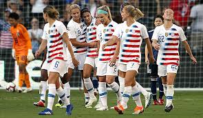 Abwehrchefin krahn verletzt sich schwer am knie. Frauen Nationalmannschaft Der Usa Verklagt Eigenen Verband Wegen Diskriminierung