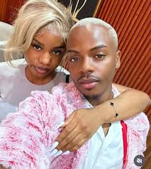 🚨 Please Read and show love🚨 Good evening fellas I beg you to please make  my birth month a dream come true by just taking few seconds of your  scrolling time and