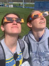 Solar eclipse 2024 draws Delawareans outside for celestial spectacle