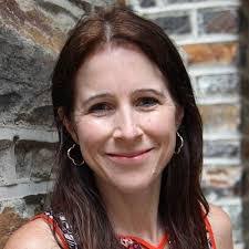 Rebecca Simmons's Instagram, Twitter & Facebook