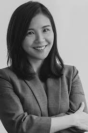 Eva Tan's Instagram, Twitter & Facebook