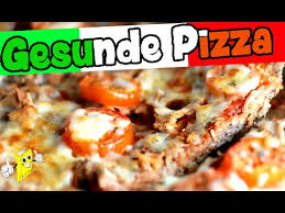 Aber urteile nicht, bevor du es nicht probiert hast. Gesunde Pizza Pizzateig Gesund Vegan Einfach Selber Machen Low Carb Teig Rezept Zum Abnehmen Youtube