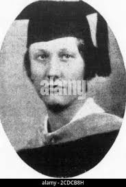 . The Rotunda . evere in Lynchburg this week-end. Prank Smott spent the  week-endIt her home in Alexandria. Patty Ellison was In Richmond;hls  week-end. Ella Carroll, Carolyn Cogbill, Su-iie Floyd and Margaret Paris  weren Richmond Saturday with Mr ...