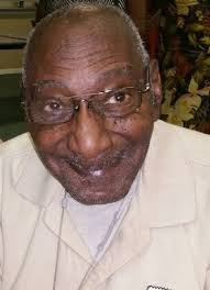 Leonard Carpenter's Instagram, Twitter & Facebook