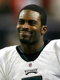 In 2007, mike was accused of hosting and encouraging dog fighting activities. Michael Vick Height Weight Size Body Measurements Biography Wiki Age