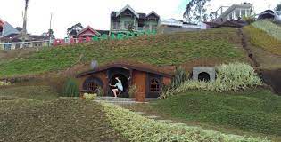 Kuin selatan rt.6 no.2 b banjarmasin. Serunya Main Ke Taman Kelinci Dan Rumah Hobbit Malang