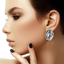 IBARA Stainless Steel Stud Earrings, Silver Oval, Hypoallergenic, Chunky  Gold Rectangle Design, Extra Large Drop Earring, Minimalist Geometric  Earrings for Women Girls: Buy Online at Best Price in UAE