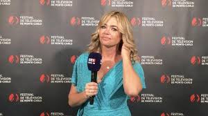 Chaque clan regorge de sombres secrets. Elle A Rejoint Amour Gloire Et Beaute On A Retrouve Denise Richards Le Sex Symbole Des Annees 90 Lci