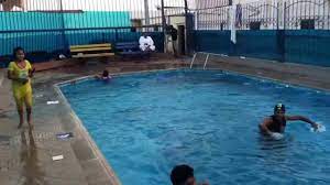 تعليم الاطفال السباحة في مسبح شاليهات الفارس بجازان 04 youtube
