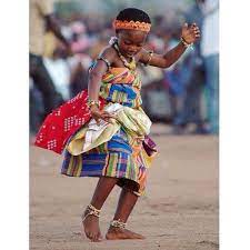 Malakal On Instagram A Young Ghanaian Child Doing The Akan Adowa Dance Majestically In Her Traditional Culture Clothing I Love Being Black Black Inspiration