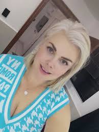 Edgar Sierra's Instagram, Twitter & Facebook