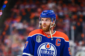 Congratulations: The entire Edmonton Oilers team and fans congratulated