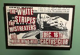 Enjoy the season's last rays with colleen green and la luz. One Night Stay In Cactus Club S Green Room Cabin