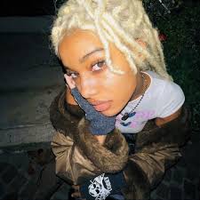 Stream blonde bandit* (prod. jahdiddat) by pyrii