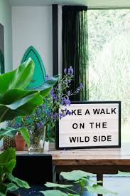 Home Decorating Diy Projects Take A Walk On The Wild Side Lightbox By Bxxlght The Percent Lightbox Lamp For Https Veritymag Lichtbak Teksten Decoratie