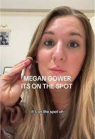 Megan Grubbs's Instagram, Twitter & Facebook