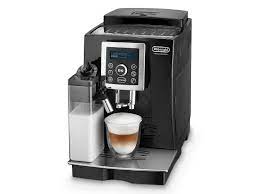 The italians are releasing new coffee machines in quick succession and at first glance you can hardly tell what their biggest selling point is. Ecam 23 460 B
