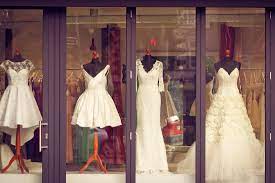 Trotz ihrer schönheit gibt es jedoch keine rosen ohne. Die Qual Der Wahl Welches Brautkleid Steht Mir