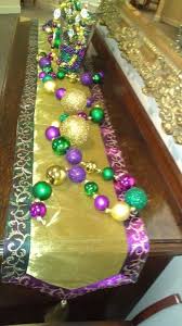 Mardi Gras Table Decor For Inspiration Only Check The Dollar Tree For Decorations They Usually Hav Mardi Gras Centerpieces Mardi Gras Decorations Mardi Gras