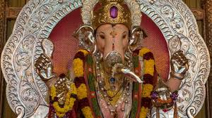 People seeking happiness, peace and prosperity in life should consider placing an idol of a white ganesha at home. Which Direction Should Ganesh Idol Face In Home
