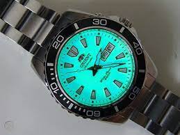 I do a nice lume comparison with other divers :) Orient Mako Xl Cem75005r9 Full Lume Dial 200m Diver S Watch With Box And Papers 473878172