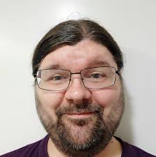 So, what is the main difference between Hydra and Gryphon?? I understood  that Hydra gives more crit damage for skills and Gryphon gives more crit  for basic attack. Also, what is the "