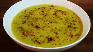 طريقـة عمل شوربة العدس Youtube Food Soup Cheeseburger Chowder