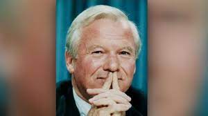 William grenville davis, pc cc oont qc is a canadian former politician who served as the 18th premier of ontario from 1971 to 1985. 83awcu3doeywum