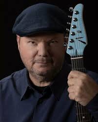 1981 comedy movie theme song won oscar