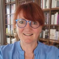 6 "Eva Helbig" profiles