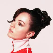 Sara Boe's Instagram, Twitter & Facebook