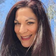 Anna Mazzella's Instagram, Twitter & Facebook