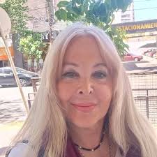 Hola lindo día te invito hacerte tú carta astral gratis