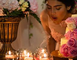 Sweet 15 Prosjekter :: Photos, videos, logos, illustrations and branding ::  Behance