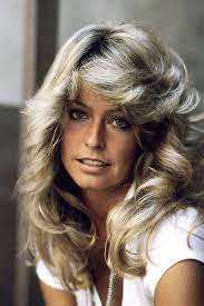 Happy Birthday Farrah Fawcett See Her Most Iconic 70s Moments Hairstyle 80s Hairstyles Short Hair Styles
