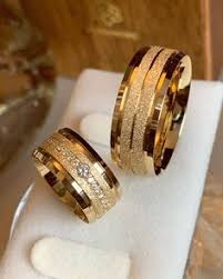Engagement Rings In 2020 Couple Wedding Rings Wedding Ring Designs Gold Ring Designs