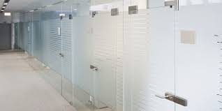 Cam kalınlığı deseni, ebatları, filmi olması yada buzlu cam olması fiyatları direkt etkiliyor. Cam Kapilar Cam Kapi Modelleri Ve Fiyatlari Bursa