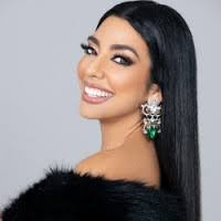 60+ perfiles de «Monique»