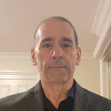 Steven Linz's Instagram, Twitter & Facebook