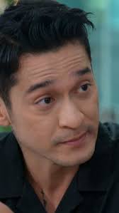 Emil nggak terima dibilang jadi biang kerok di pertengkarannya dengan  Lingga. Bukannya selesai, masalah malah makin ruwet!🔥👀, Saksikan serial  terbaru 𝗠𝗲𝗻𝗰𝗶𝗻𝘁𝗮𝗶𝗺𝘂 𝗦𝗲𝗸𝗮𝗹𝗶 𝗟𝗮𝗴𝗶 pukul 20.15 WIB hanya  di ...