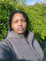 Remember with stories we are able to react multiple time at once all those  reactions are counted as engaging, It also important to leave a reply  counts as comment. Make sure you